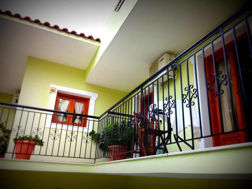 Alexandra'S House Otel İskados Dış mekan fotoğraf